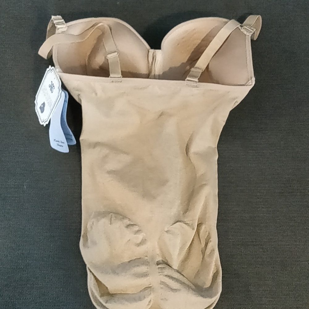 Shapewear - Picture 2 of 3